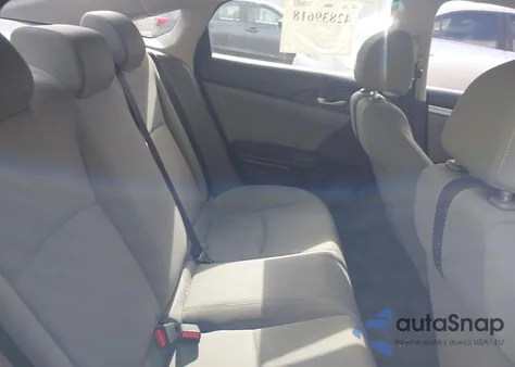 2018 Honda Civic Lx z USA, uszkodzony, nr VIN 2HGFC2F58JH589474